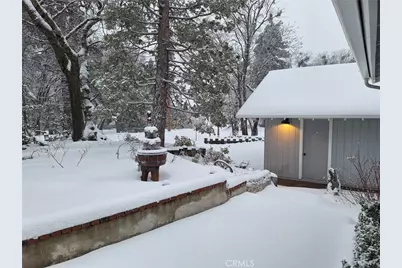 30396 Live Oak Drive, Running Springs, CA 92382 - Photo 33