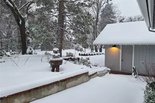 30396 Live Oak Dr, Running Springs, CA 92382 - Photo 33