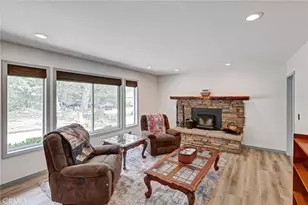 30396 Live Oak Dr, Running Springs, CA 92382 - Photo 7