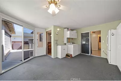 2553 W West Glenoaks Avenue, Anaheim, CA 92801 - Photo 7