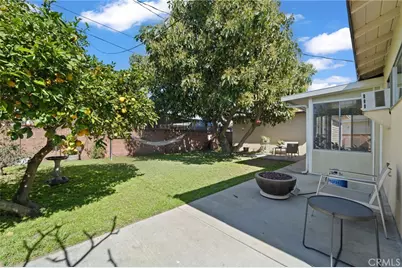 2553 W West Glenoaks Avenue, Anaheim, CA 92801 - Photo 21