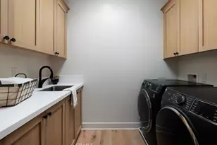 18012 Hazel Ct, Fountain Valley, CA 92708 - Photo 13