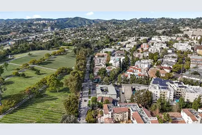 11089 Strathmore, Los Angeles, CA 90024 - Photo 27