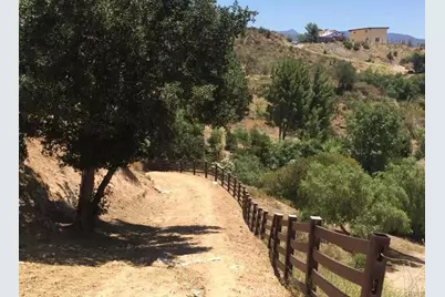 19361 Oakie Doakie, Trabuco Canyon, CA 92679 - Photo 7