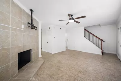 19880 Berkshire, Huntington Beach, CA 92646 - Photo 5