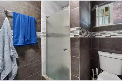 705 S C, Madera, CA 93638 - Photo 37