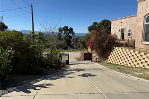 3000 Galaxie Heights, Riverside, CA 92507 - Photo 5