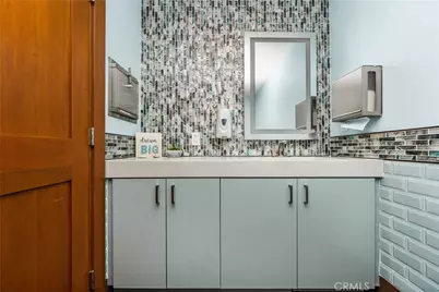 615 E Chapman, Orange, CA 92866 - Photo 51