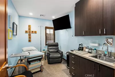 615 E Chapman, Orange, CA 92866 - Photo 39