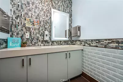 615 E Chapman, Orange, CA 92866 - Photo 23