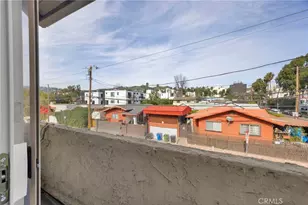 1351 N Orange Dr, Los Angeles, CA 90028 - Photo 23