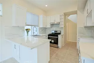 2062 W Blue Violet Ct, Anaheim, CA 92801 - Photo 9