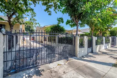 623 E 36th Street, Los Angeles, CA 90011 - Photo 11