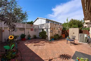 7801 Pacific Cir, Midway City, CA 92655 - Photo 13