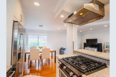 340 E Washington Boulevard #1, Pasadena, CA 91104 - Photo 5