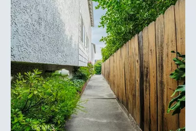 340 E Washington Boulevard #1, Pasadena, CA 91104 - Photo 27