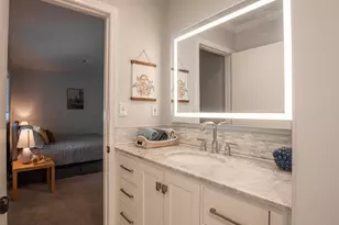 340 E Washington Blvd, Pasadena, CA 91104 - Photo 13