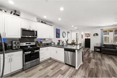 2815 E Berry Loop Privado, Ontario, CA 91761 - Photo 17