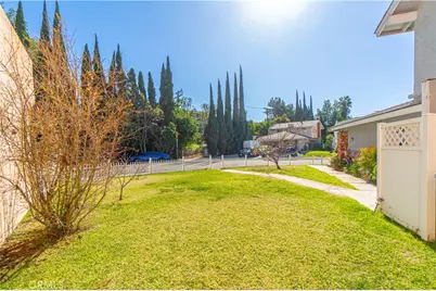 13233 Oakwood, La Mirada, CA 90638 - Photo 37