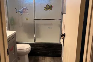 889 Cardona Pl, Hemet, CA 92543 - Photo 11