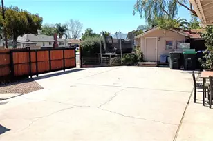 889 Cardona Pl, Hemet, CA 92543 - Photo 21