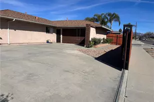 889 Cardona Pl, Hemet, CA 92543 - Photo 21