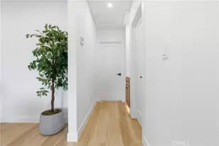 3330 Delaware Ave, Santa Monica, CA 90404 - Photo 21