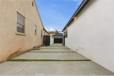 3330 Delaware Avenue, Santa Monica, CA 90404 - Photo 53