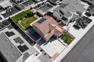 14216 Tuscany Pl, Beaumont, CA 92223 - Photo 5