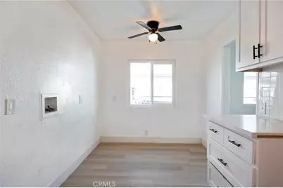 11825 S Vermont Ave, Los Angeles, CA 90044 - Photo 9