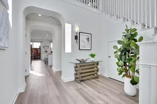 114 Bouquet, Irvine, CA 92618 - Photo 5