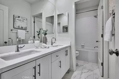 114 Bouquet, Irvine, CA 92618 - Photo 41