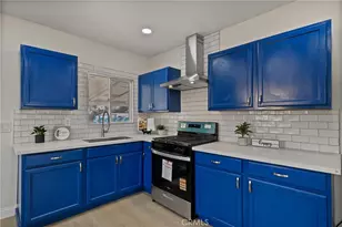 215 8th, Bakersfield, CA 93304 - Photo 9