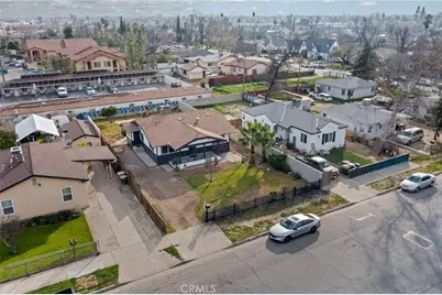 215 8th, Bakersfield, CA 93304 - Photo 27