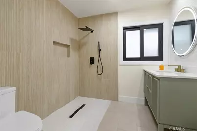 1216 W River, Santa Ana, CA 92706 - Photo 17