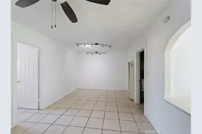 608 W 52nd, Los Angeles, CA 90037 - Photo 49