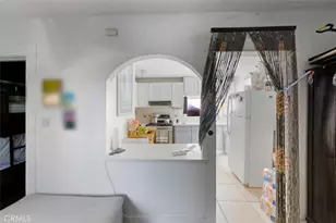 608 W 52nd, Los Angeles, CA 90037 - Photo 51