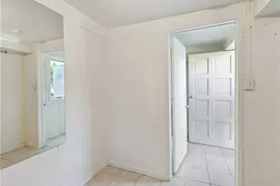 608 W 52nd, Los Angeles, CA 90037 - Photo 27