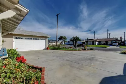 11781 Diamond, Garden Grove, CA 92845 - Photo 5