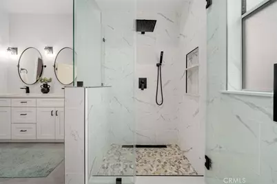 383 Park Avenue, Long Beach, CA 90814 - Photo 31