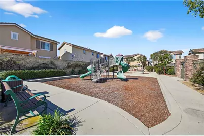 22960 Mission, Carson, CA 90745 - Photo 33