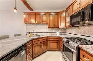 16912 Sims Lane, Huntington Beach, CA 92649 - Photo 11