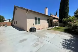 13125 Yellowstone, Victorville, CA 92395 - Photo 21