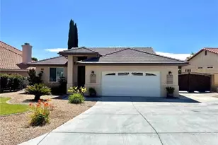 13125 Yellowstone, Victorville, CA 92395 - Photo 3
