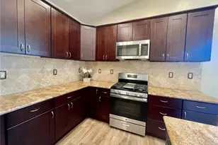 13125 Yellowstone, Victorville, CA 92395 - Photo 9