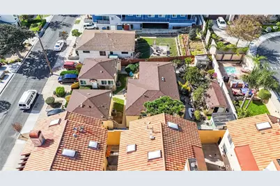 529 E Walnut, El Segundo, CA 90245 - Photo 25