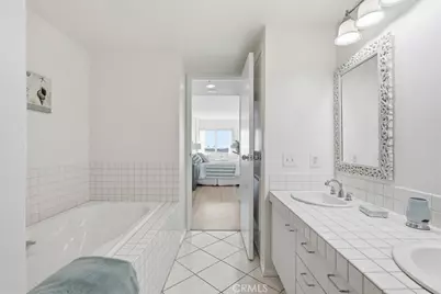 525 E Seaside #1104, Long Beach, CA 90802 - Photo 31