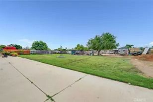 5344 Lucretia, Jurupa Valley, CA 91752 - Photo 31
