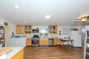 126 Pecan Ln, Fountain Valley, CA 92708 - Photo 11