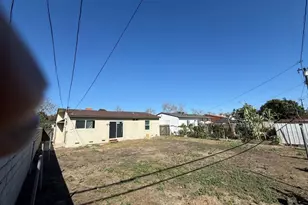 1930 W 18th, Santa Ana, CA 92706 - Photo 3